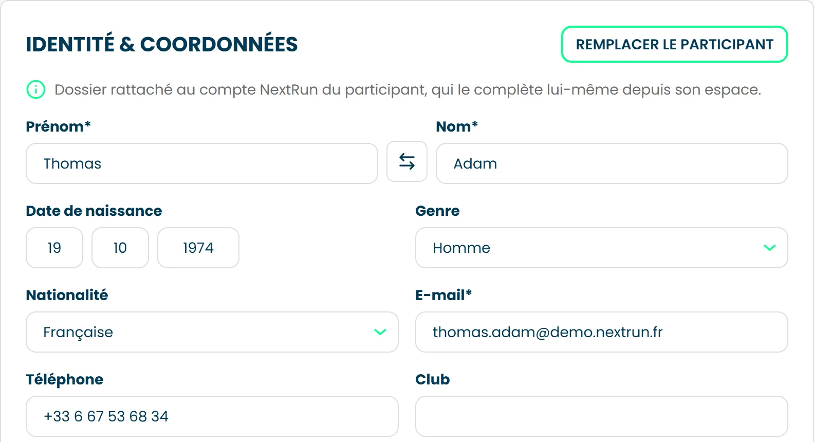 La section Identité & coordonnées d'un dossier, avec le bouton Remplacer le participant