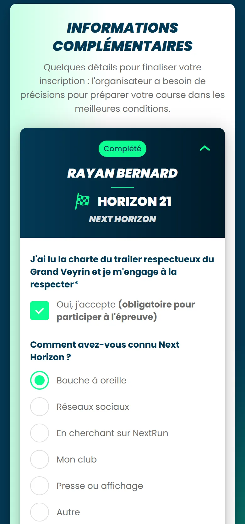 L'étape Informations complémentaires, avec une charte à accepter, obligatoire, et une question à choix unique
